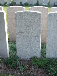 Bethune Town Cemetery - Skelton, A