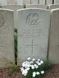 Bethune Town Cemetery - Smith, Mark Henry