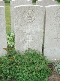 Bethune Town Cemetery - Smith, W