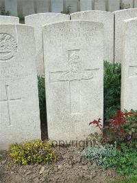 Bethune Town Cemetery - Smurthwaite, Albert Henry