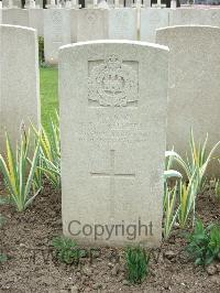 Bethune Town Cemetery - Stotherd, Sydney Boyle