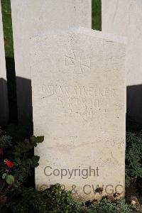 Bethune Town Cemetery - Strecker, Oskar