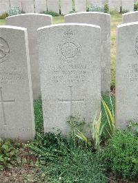 Bethune Town Cemetery - Swain, William Edward