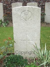 Bethune Town Cemetery - Swift, E