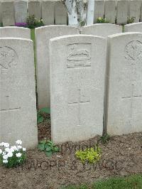 Bethune Town Cemetery - Sykes, S
