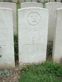 Bethune Town Cemetery - Tew, Henry Arthur