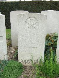 Bethune Town Cemetery - Tilson, W