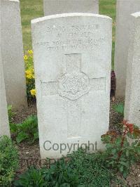 Bethune Town Cemetery - Tindle, William