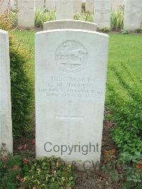 Bethune Town Cemetery - Towers, Grainger Malcolm