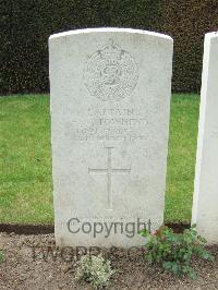Bethune Town Cemetery - Townend, Francis Whitchurch
