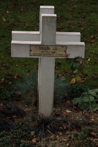 Bethune Town Cemetery - Troccon, Jean
