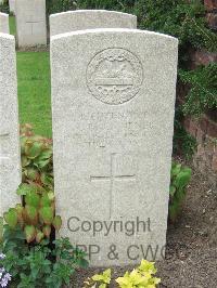 Bethune Town Cemetery - Turner, Noel Price James
