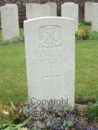 Bethune Town Cemetery - Turton, Charles