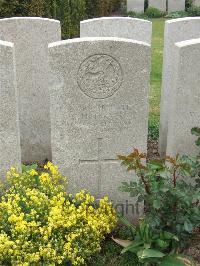 Bethune Town Cemetery - Tyrrell, Clifford Henry