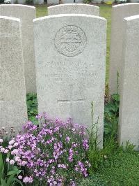 Bethune Town Cemetery - Veale, A J
