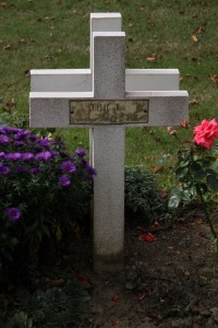Bethune Town Cemetery - Villac, Paul Casimir