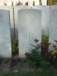 Bethune Town Cemetery - Vincent, David Scott
