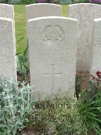 Bethune Town Cemetery - Wagstaff, Frederick George