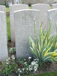 Bethune Town Cemetery - Walker, Albert