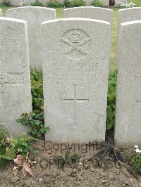 Bethune Town Cemetery - Walker, W H