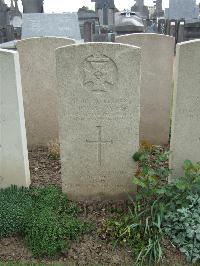 Bethune Town Cemetery - Ward, Thomas