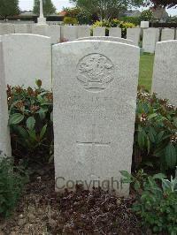 Bethune Town Cemetery - Wathen, Edward Almarus