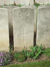 Bethune Town Cemetery - Webb, James Henry