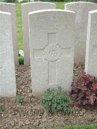 Bethune Town Cemetery - West, W H