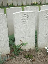 Bethune Town Cemetery - Weston, P