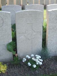 Bethune Town Cemetery - Wetherall, G H