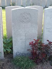 Bethune Town Cemetery - Wickens, Sidney
