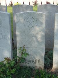 Bethune Town Cemetery - Wicks, Edward