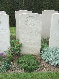 Bethune Town Cemetery - Wilkins, A J