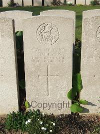 Bethune Town Cemetery - Williams, J