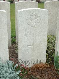 Bethune Town Cemetery - Williams, Lawrence Edwin