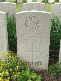 Bethune Town Cemetery - Williams, Thomas