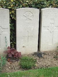 Bethune Town Cemetery - Wilson, Ernest John