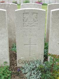 Bethune Town Cemetery - Wilson, F