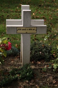 Bethune Town Cemetery - Wittu, Eloi