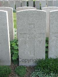 Bethune Town Cemetery - Wood, Cecil