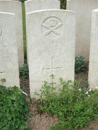 Bethune Town Cemetery - Wylie, A