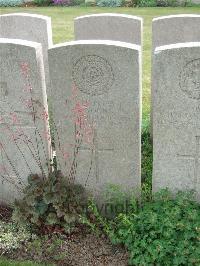 Bethune Town Cemetery - Young, David