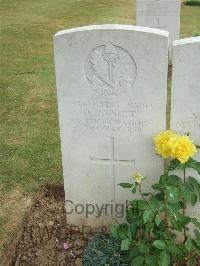 Lonsdale Cemetery - Annett, F