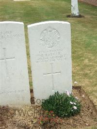 Lonsdale Cemetery - Barker, S