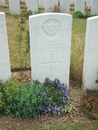 Lonsdale Cemetery - Bowering, G J