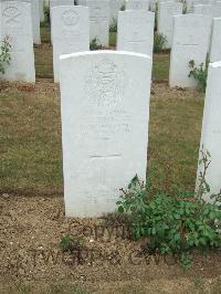 Lonsdale Cemetery - Crozier, G R