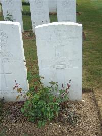 Lonsdale Cemetery - Dale, C