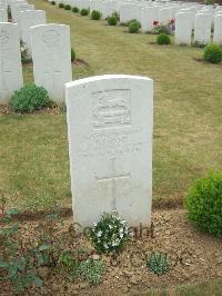Lonsdale Cemetery - Fyffe, J J