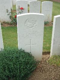 Lonsdale Cemetery - Hallwood, A