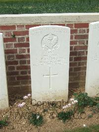 Lonsdale Cemetery - Holmes, Vernon Rains